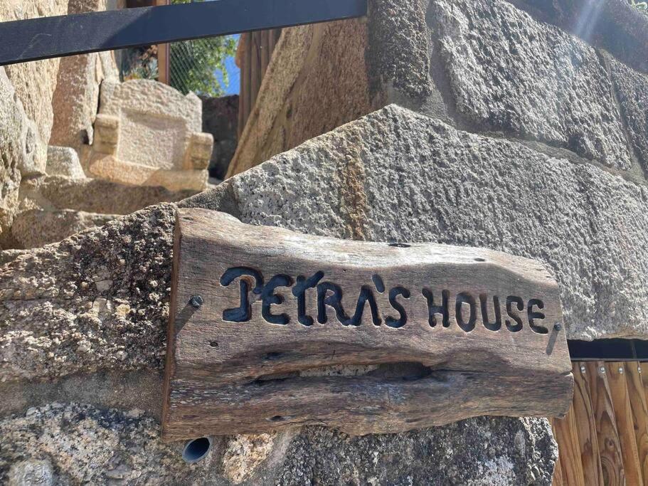 Petra'S House Geres Vila Exterior foto
